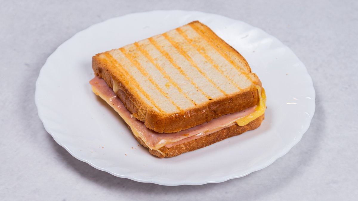 Tost sendvič