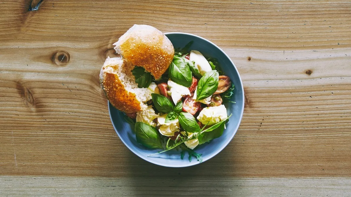 Tomat og bufala mozzarella