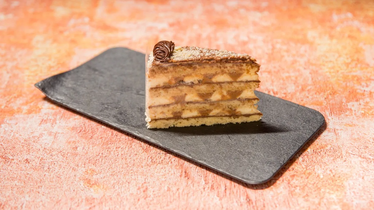 KINDER MAXIKING torta szelet