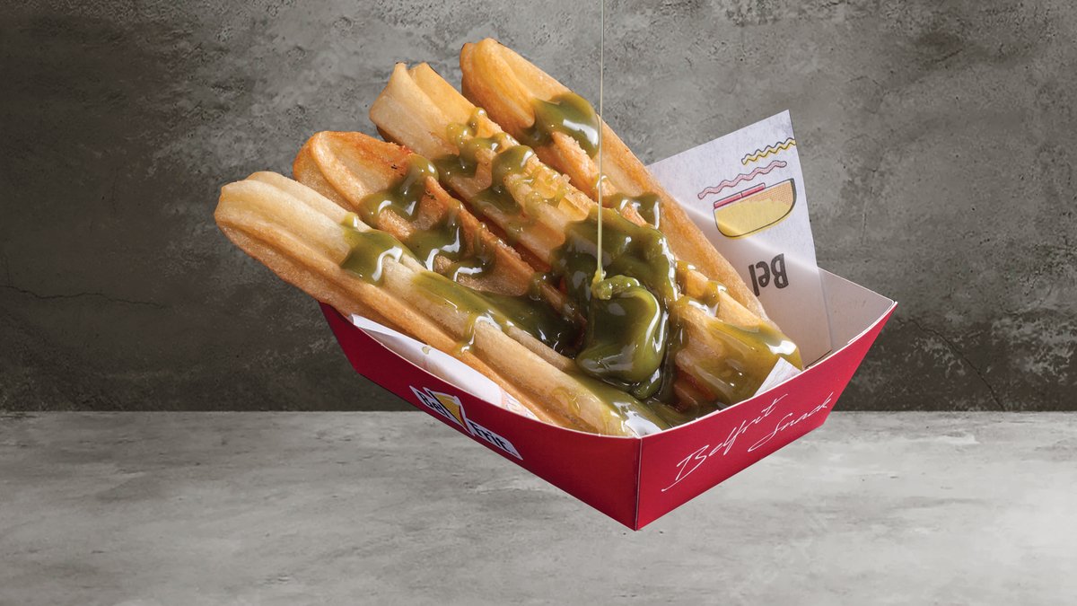 Churros pisztácia öntettel