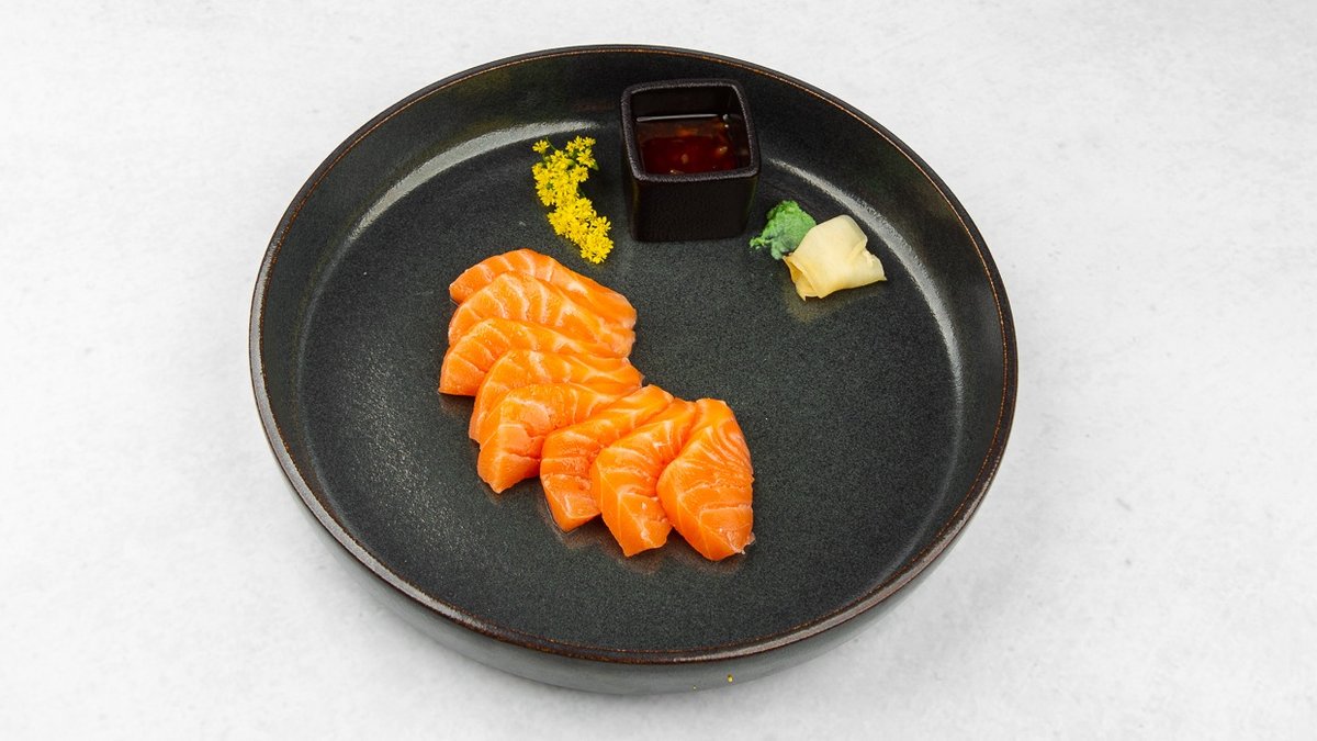X25. Sashimi losos