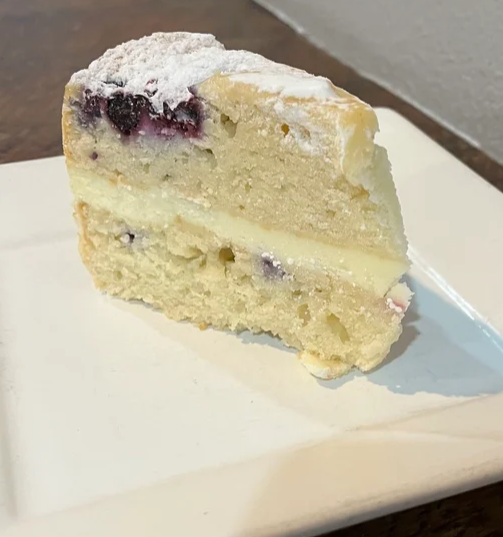 Lemon Berry Mascarpone cake