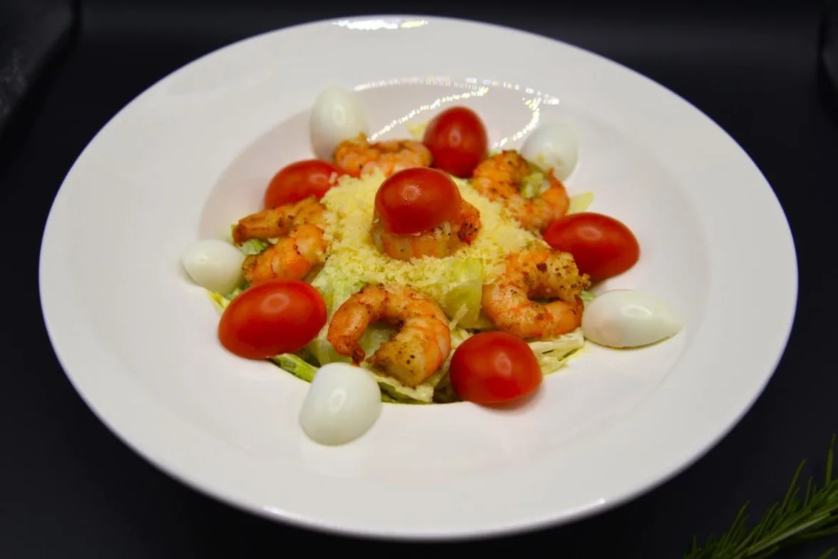 Классический Цезарь с курицей 300 гр.