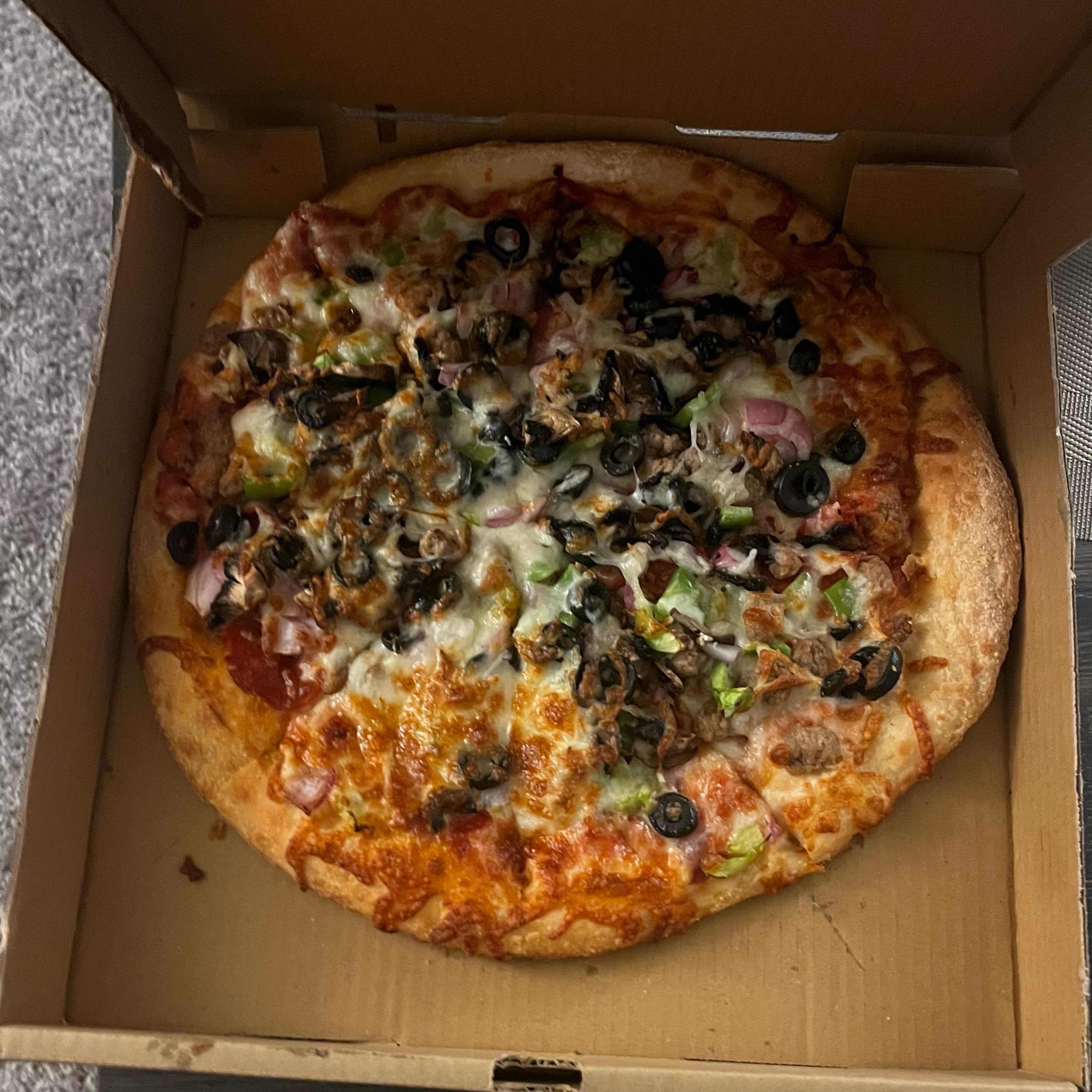 Grand Slam Medium 12" Pizza