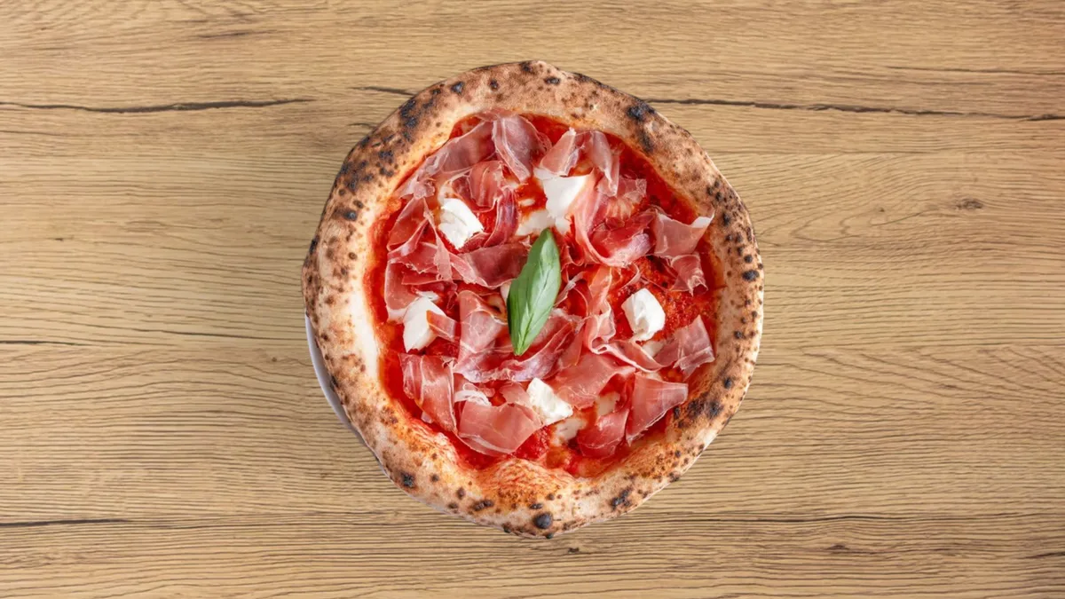 Pizza Bufalina con Parma