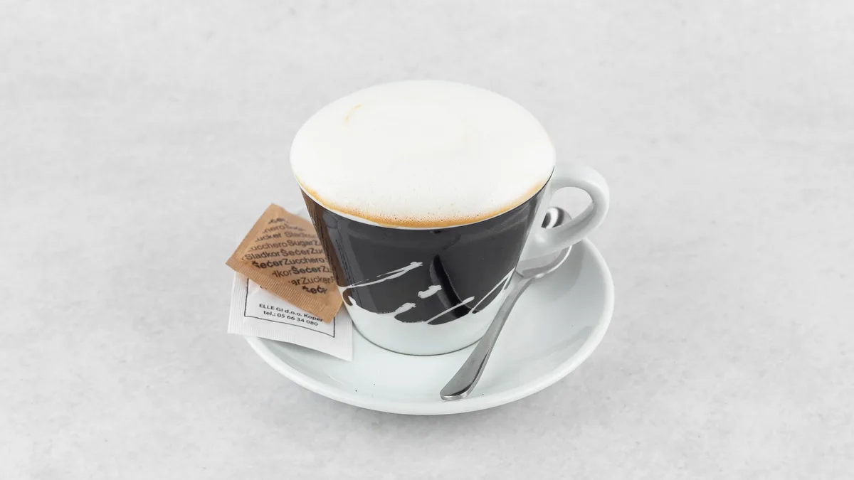 Cappuccino sa sojinim mlekom