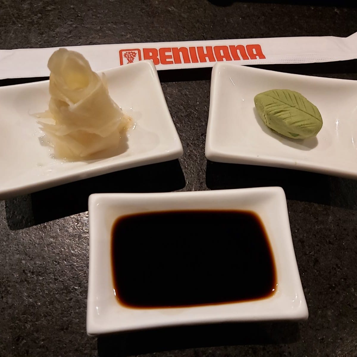 Shoyu, Wasabi ou Gengibre