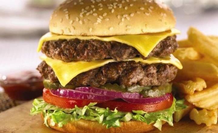 Classic Cheeseburger