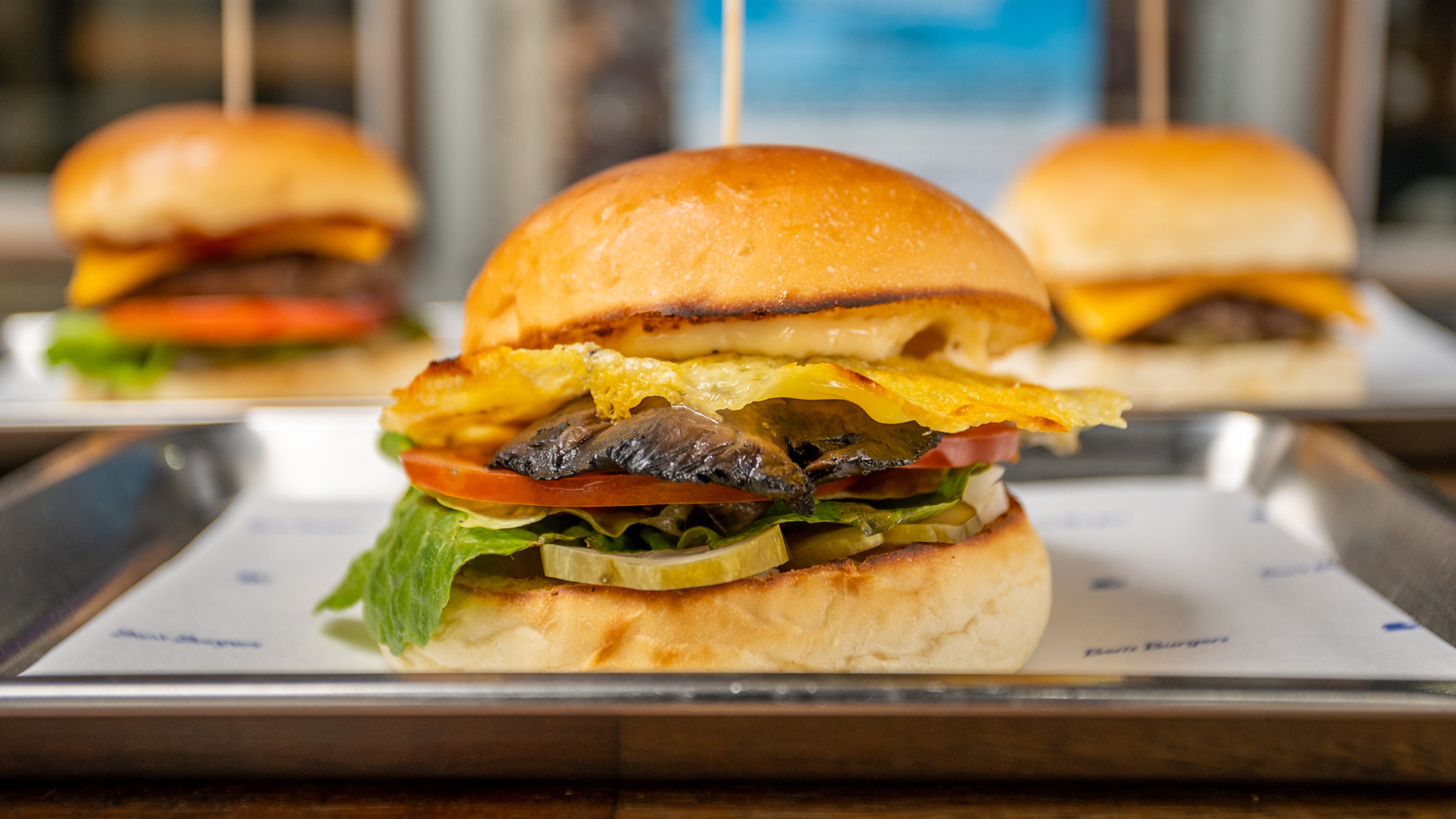 Crispy Cheese and Mushroom(Veg Burger)