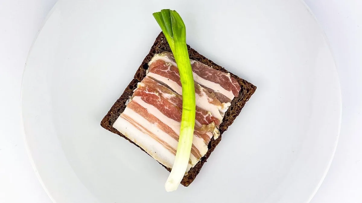 Lard, Bread And Green Onion