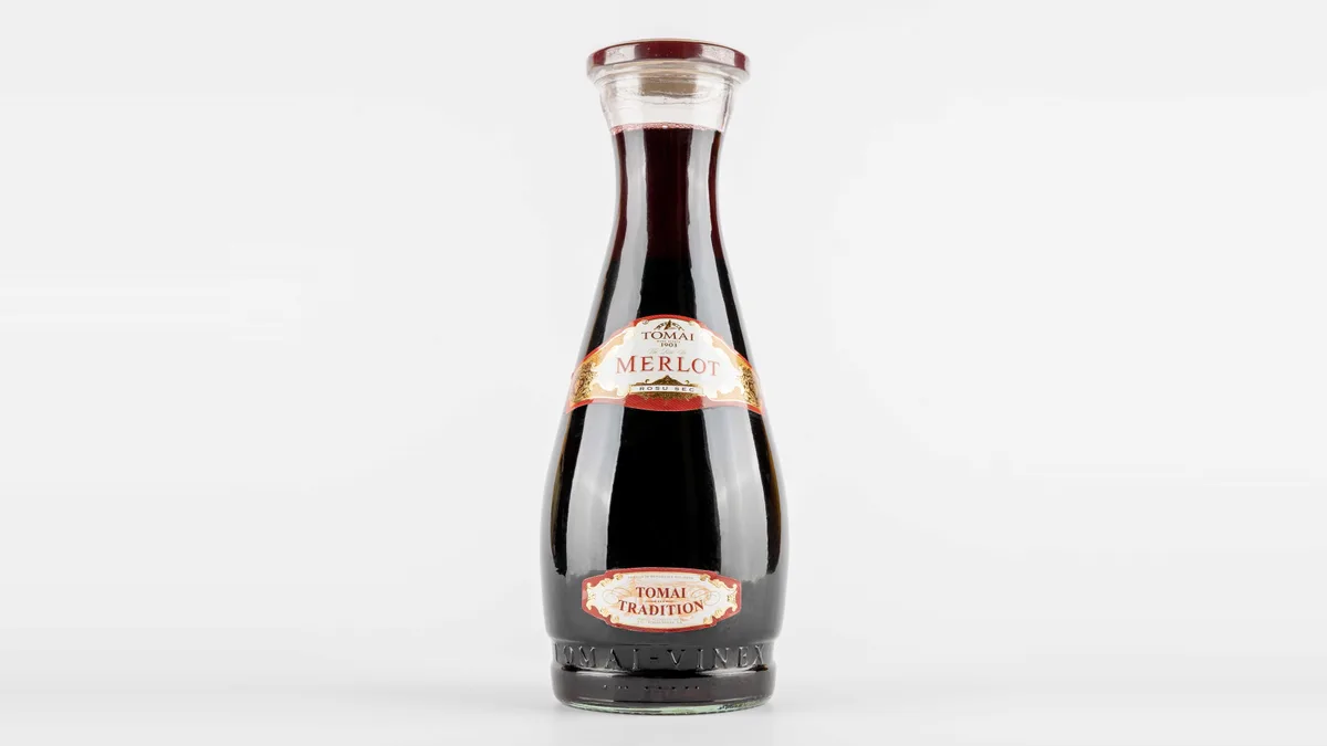 Merlot Red Dry Wine 1L