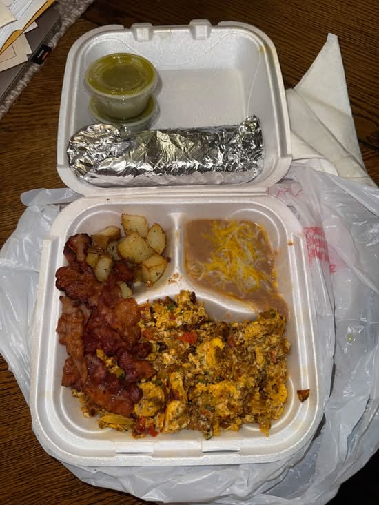 Huevos Al Gusto (A La Mexicana / Rancheros)