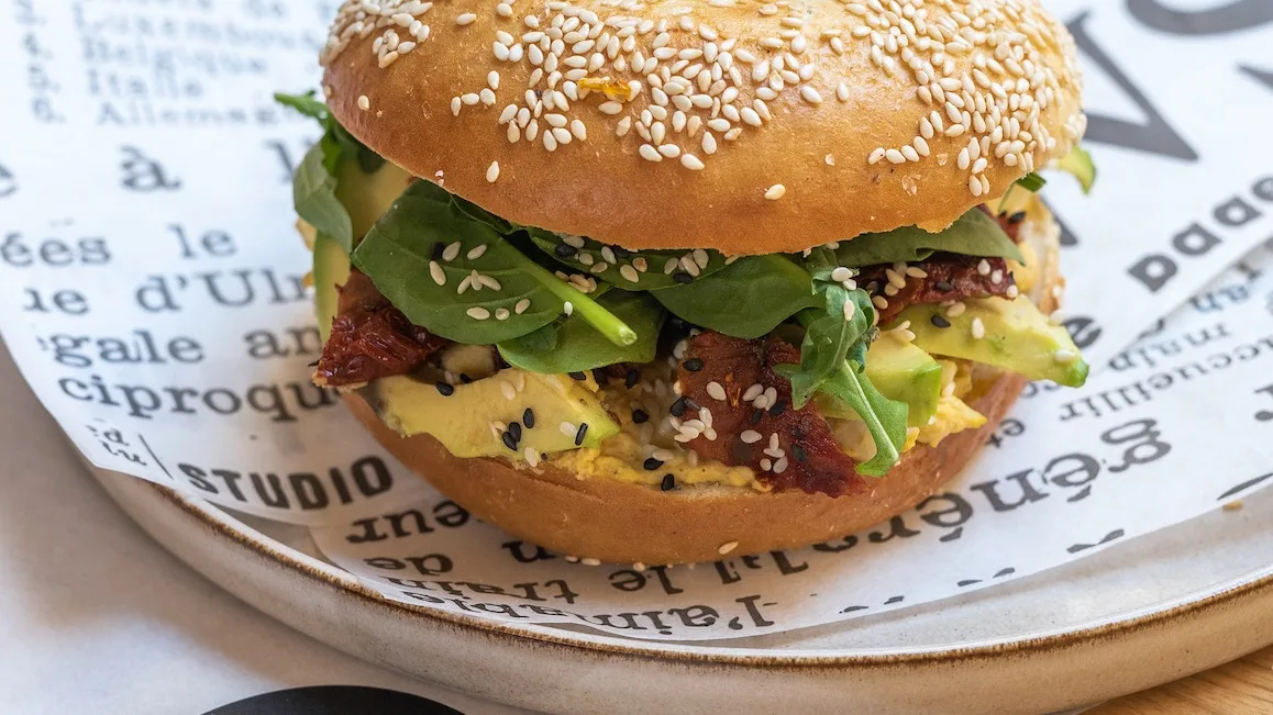 AVO and EGG