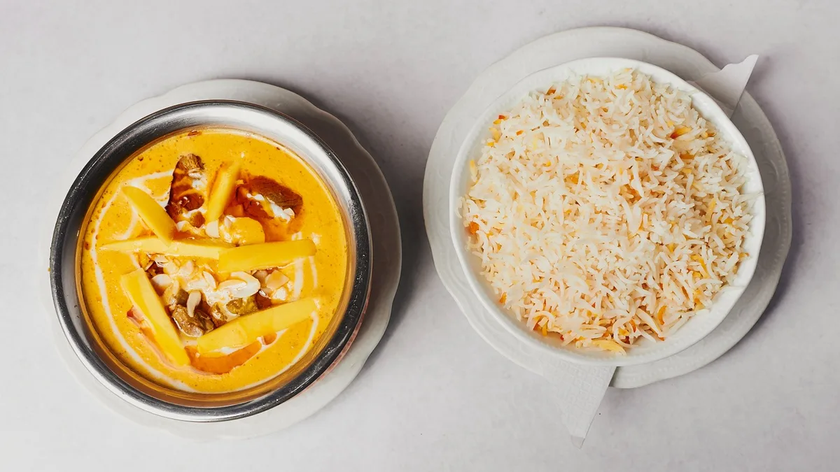 Mango/papaya Chicken Balti