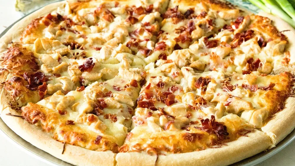 12" Medium CHICKEN BACON RANCH Pizza