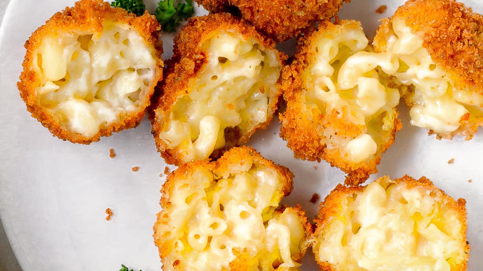 Mac and Cheese Bites (6)