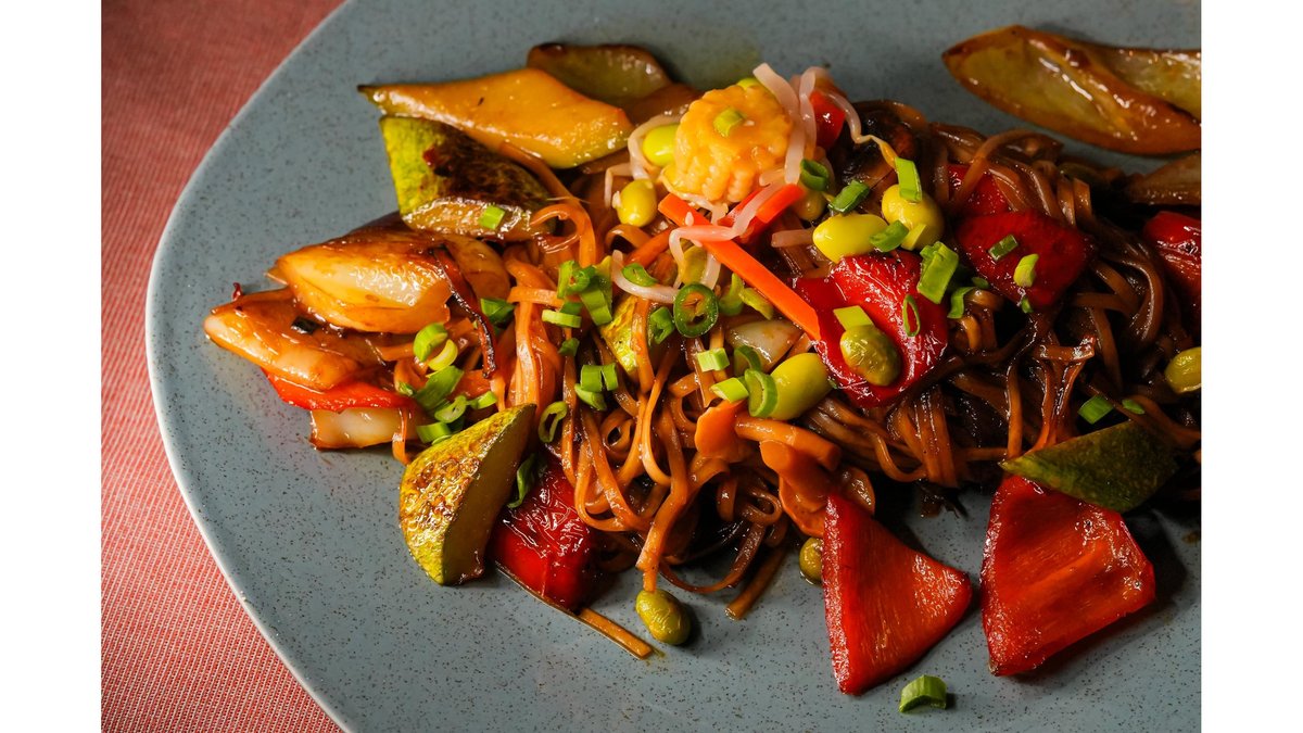 Noodles cu legume