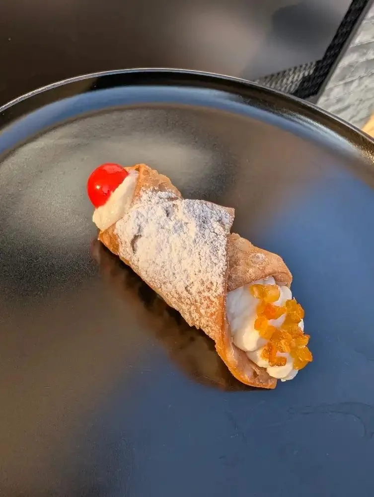 CANNOLO