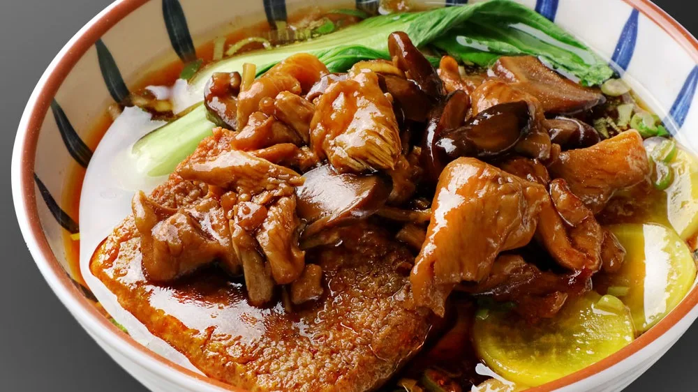 19. Csirkecsíkos és shiitake gombás tésztaleves 🌶️