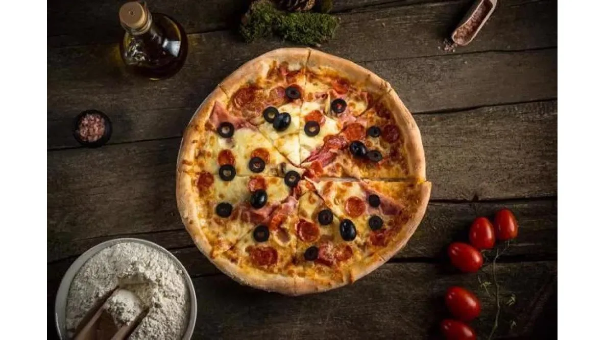 Pizza Canibale