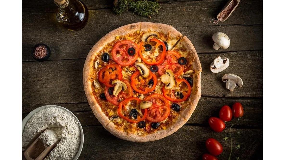 Pizza Vegetariana mică