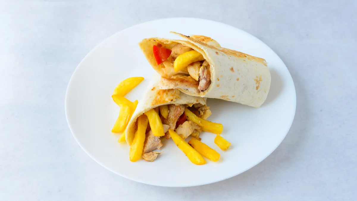 Piletina u tortilji - giros