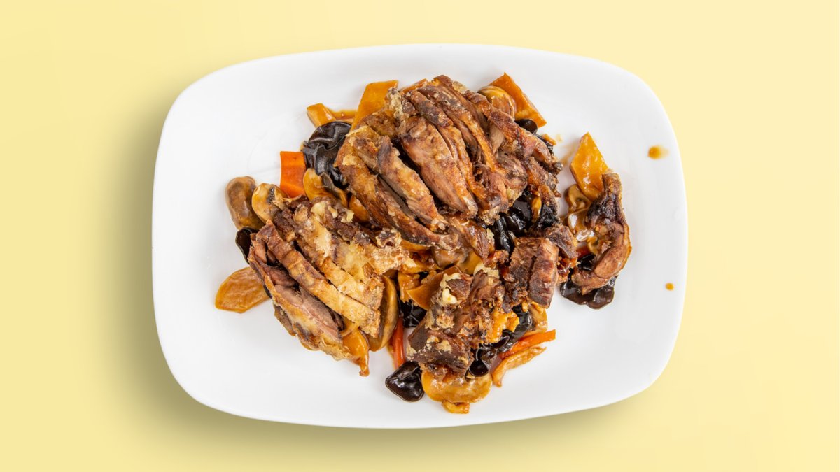 32. Патица с бамбук и черни гъби