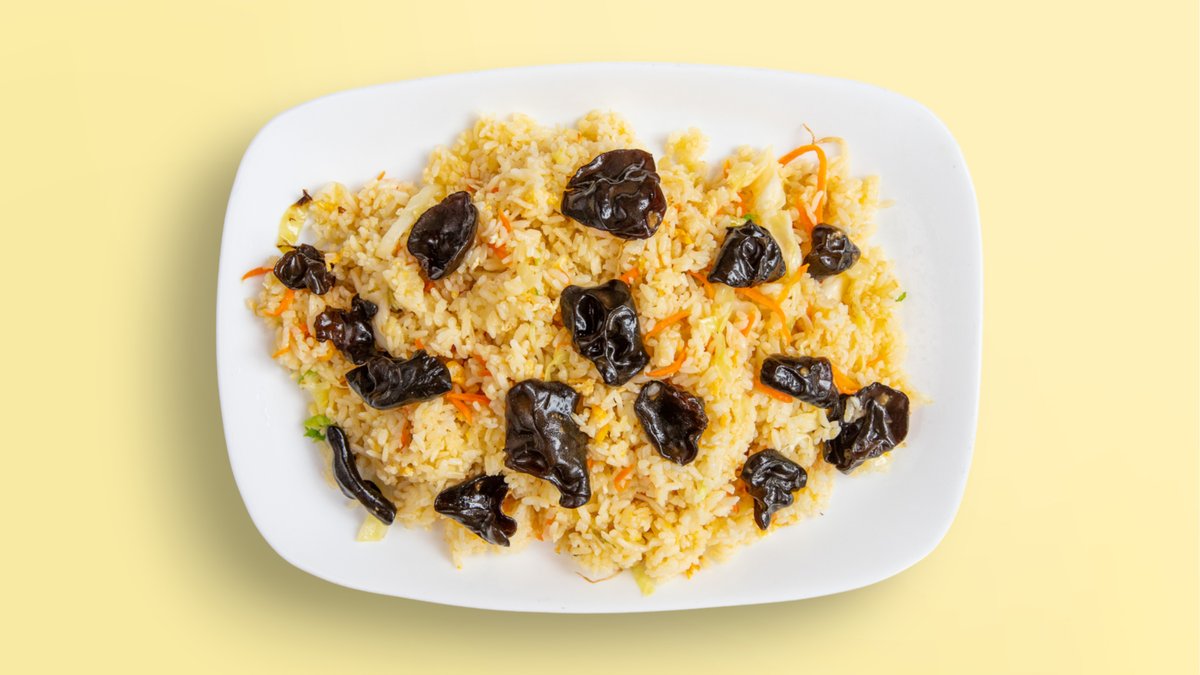 44. Ориз със зеленчуци и черни гъби