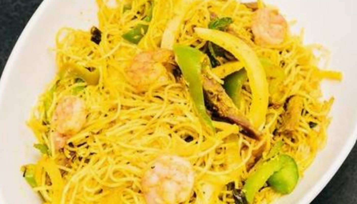 3 Singapore Chow Mai Fun (Curry Seasoning) 星洲炒米粉