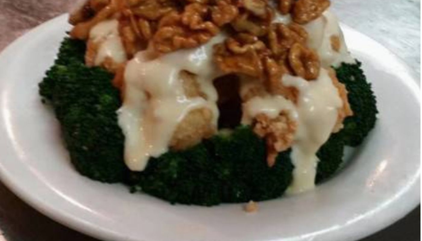 Jumbo Shrimp W. Walnut 核桃蝦球