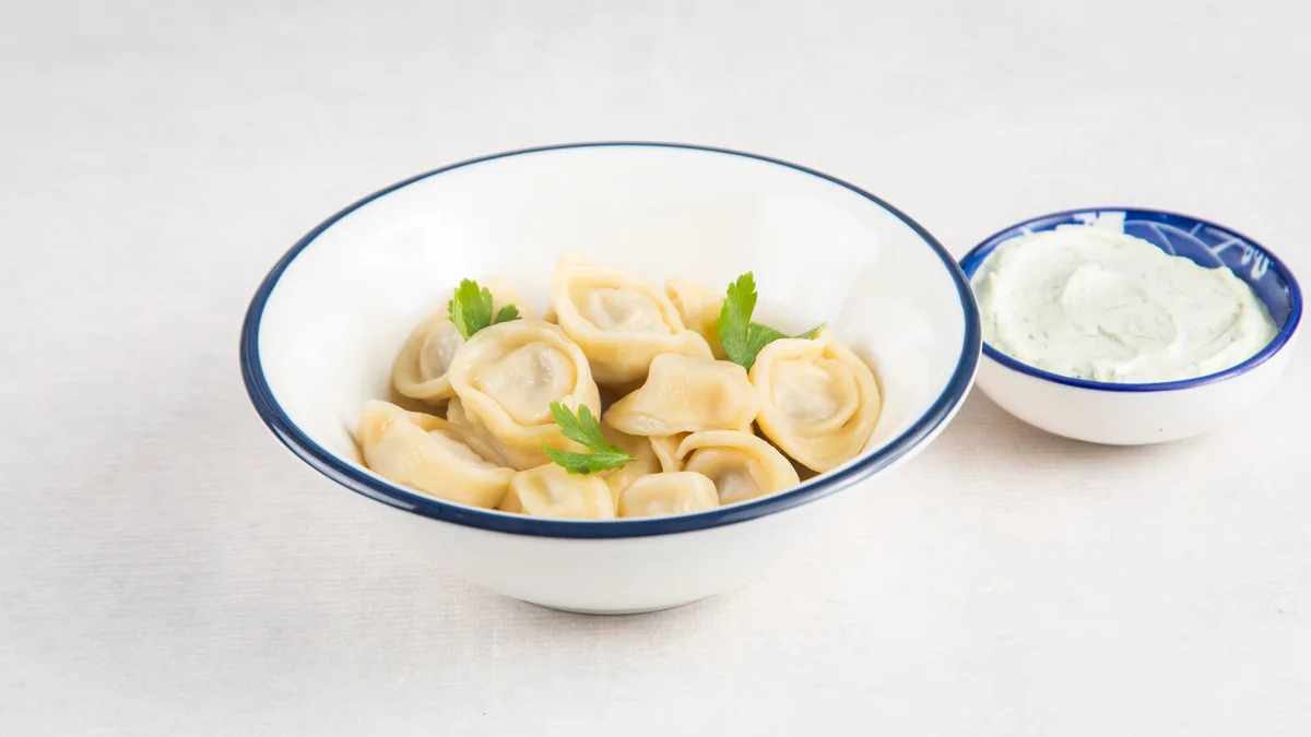Pelmeni sa teletinom i korijanderom