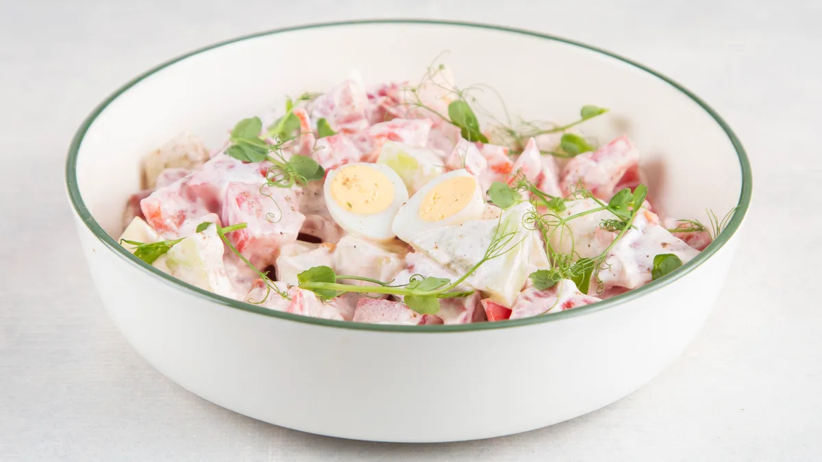 Salata od povrća sa pavlakom