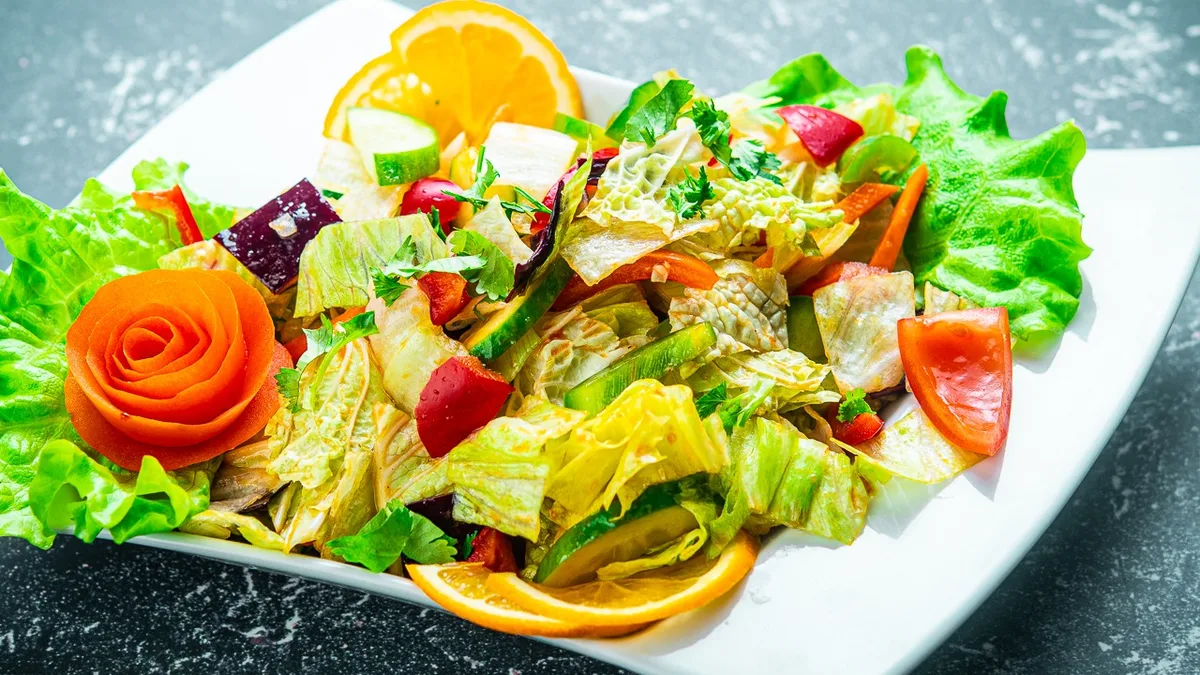 Värske köögivilja salat