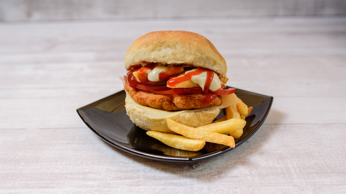 Sandwich șnițel pui