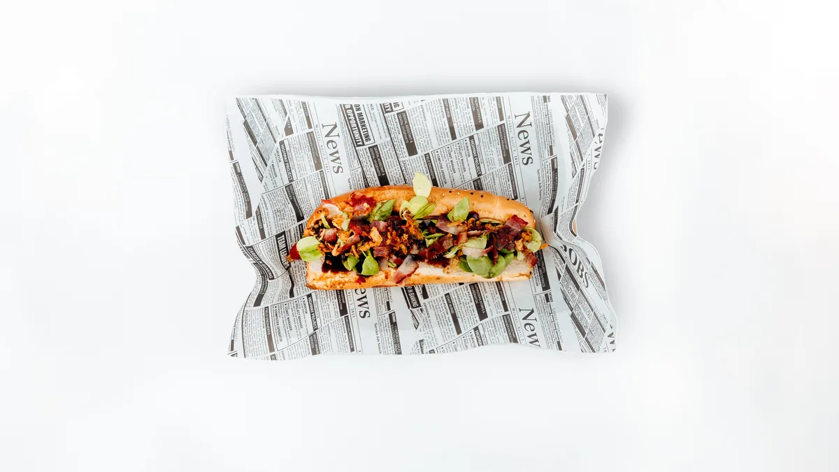 Hot - Dog BBQ so slaninkou