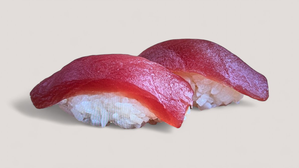 S17. Maguro Nigiri