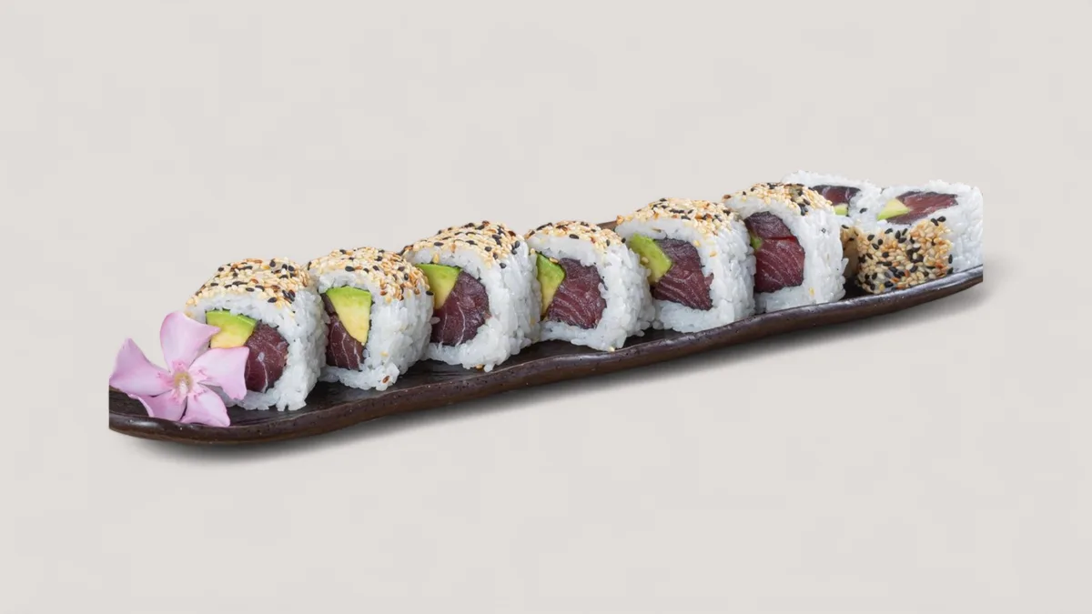 S224. Spicy Tuna Inside Out 8 pcs.