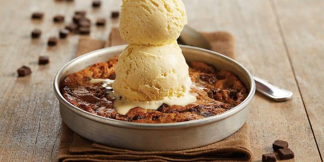 Individually Packaged Chocolate Chunk Pizookie