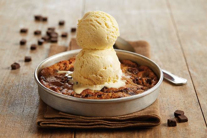 Chocolate Chunk Pizookie