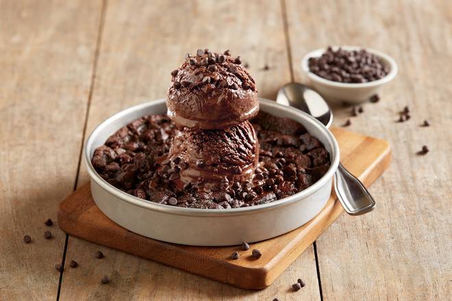 Triple Chocolate Pizookie Made With Ghirardelli