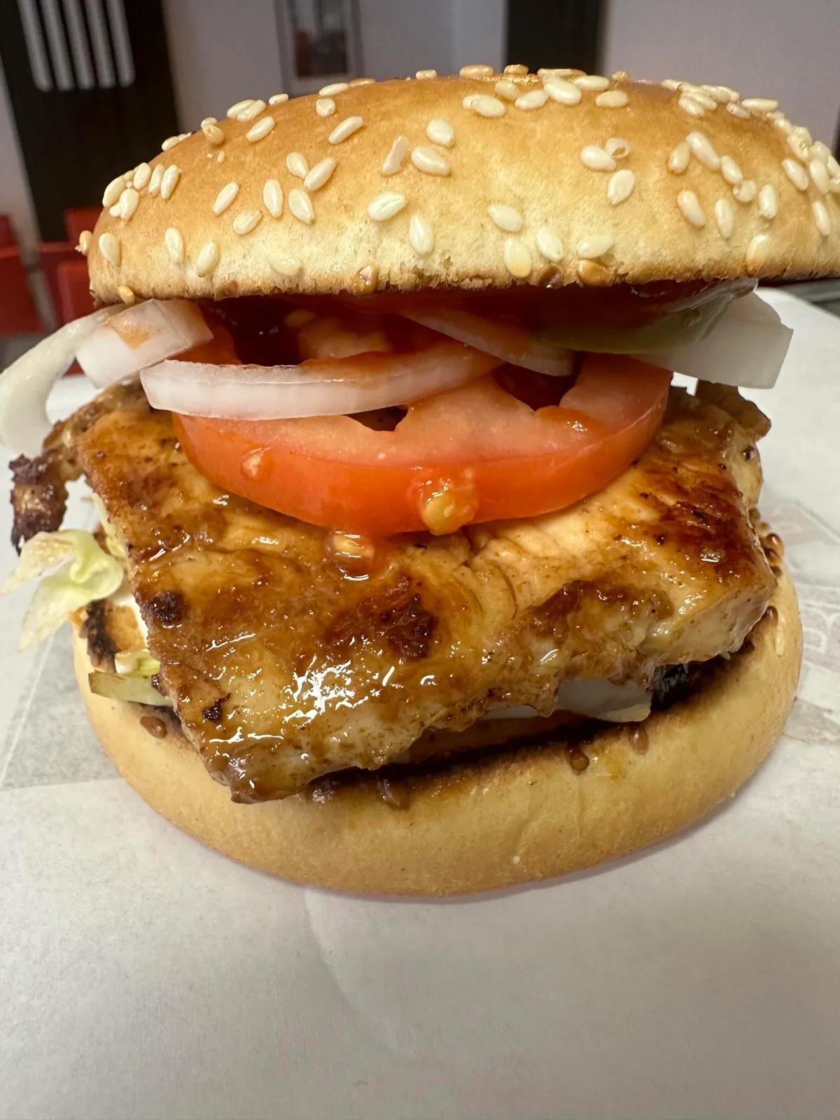 BBQ CSIRKE BURGER