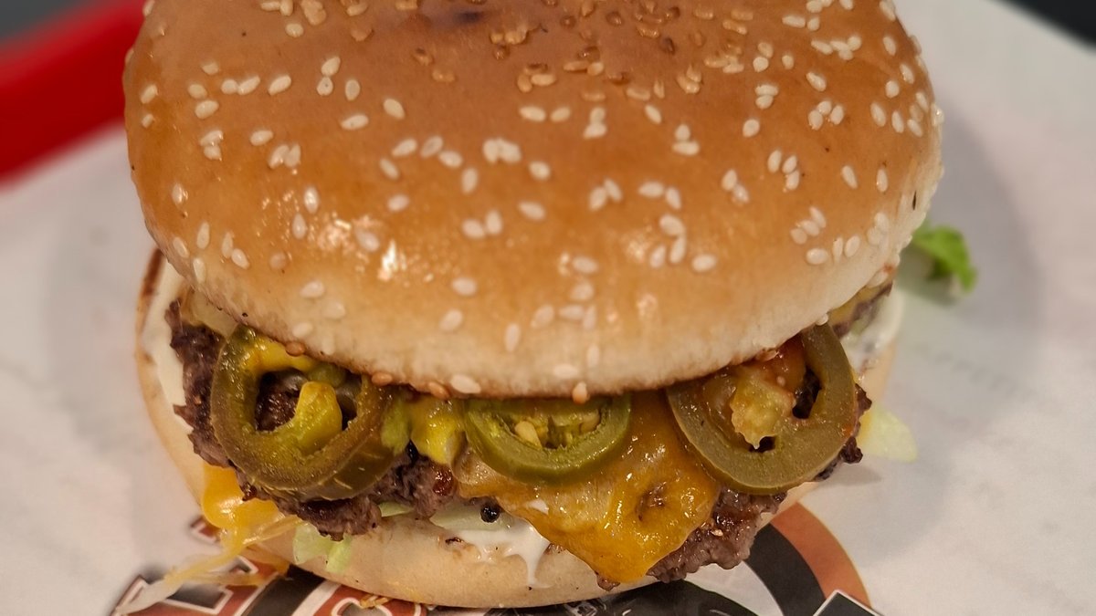Chili Cheeseburger