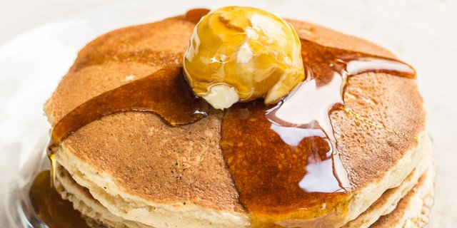 Buttermilk Pancakes