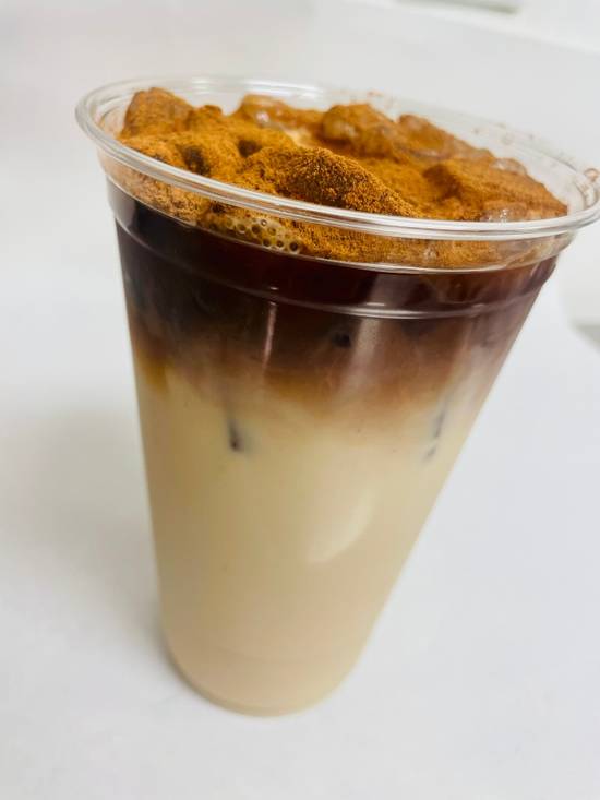 ICED DIRTY CHAI TEA LATTE 24oz - (Chai Latte + Espresso)
