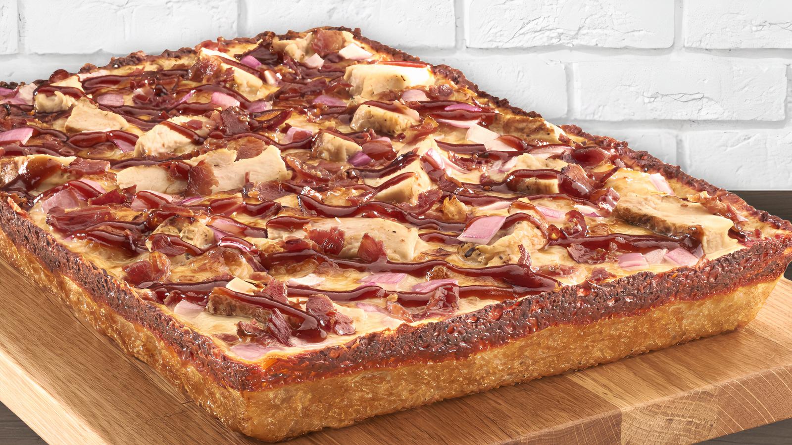 Medium Hawaiian