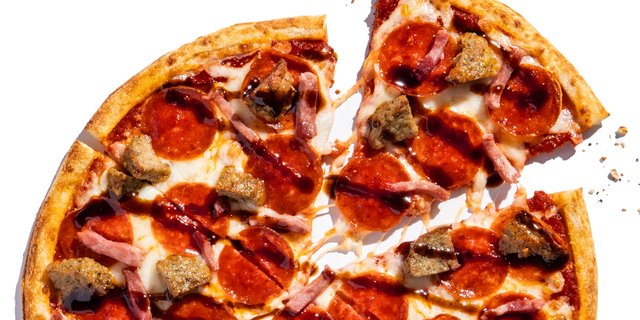 Deluxe 11" Signature Pizza Boxed Lunch