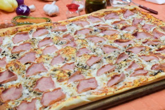 Party Prosciutto e Funghi - 1800g