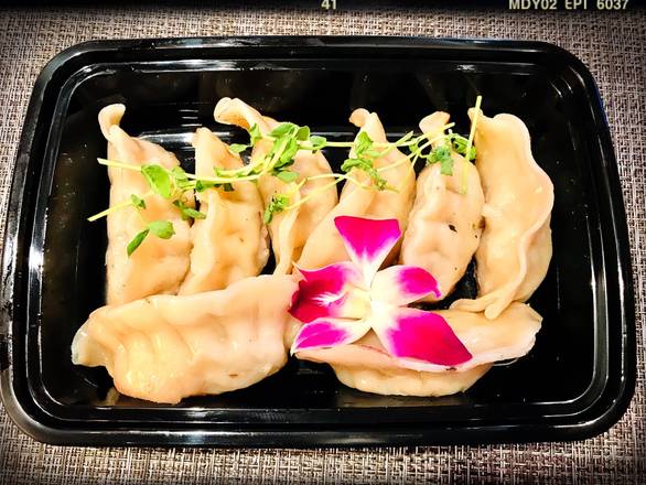 Dumplings (8 pcs)