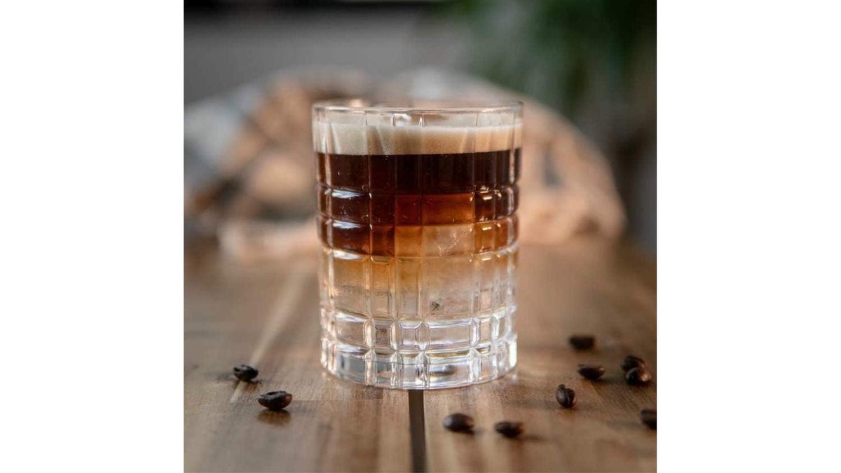 Espresso tonic