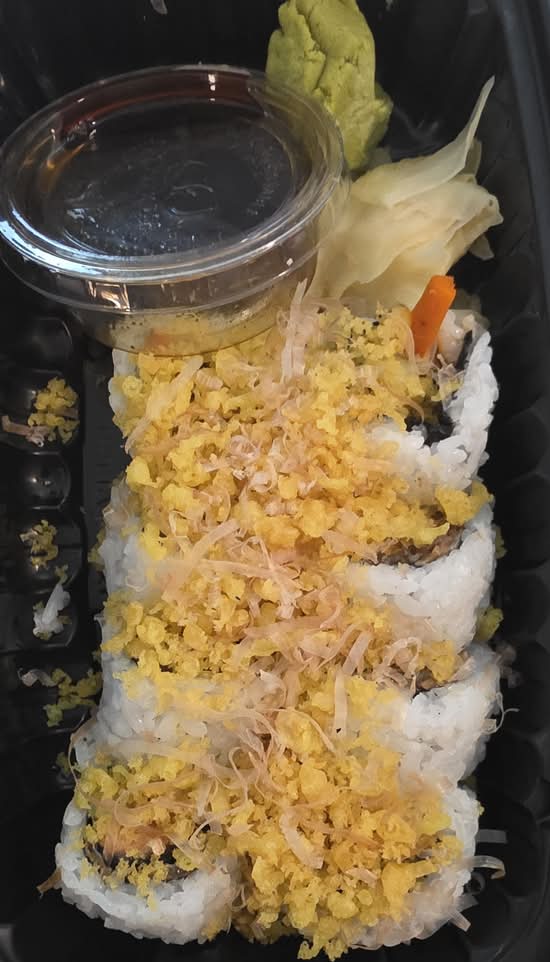 Salmon Skin Roll